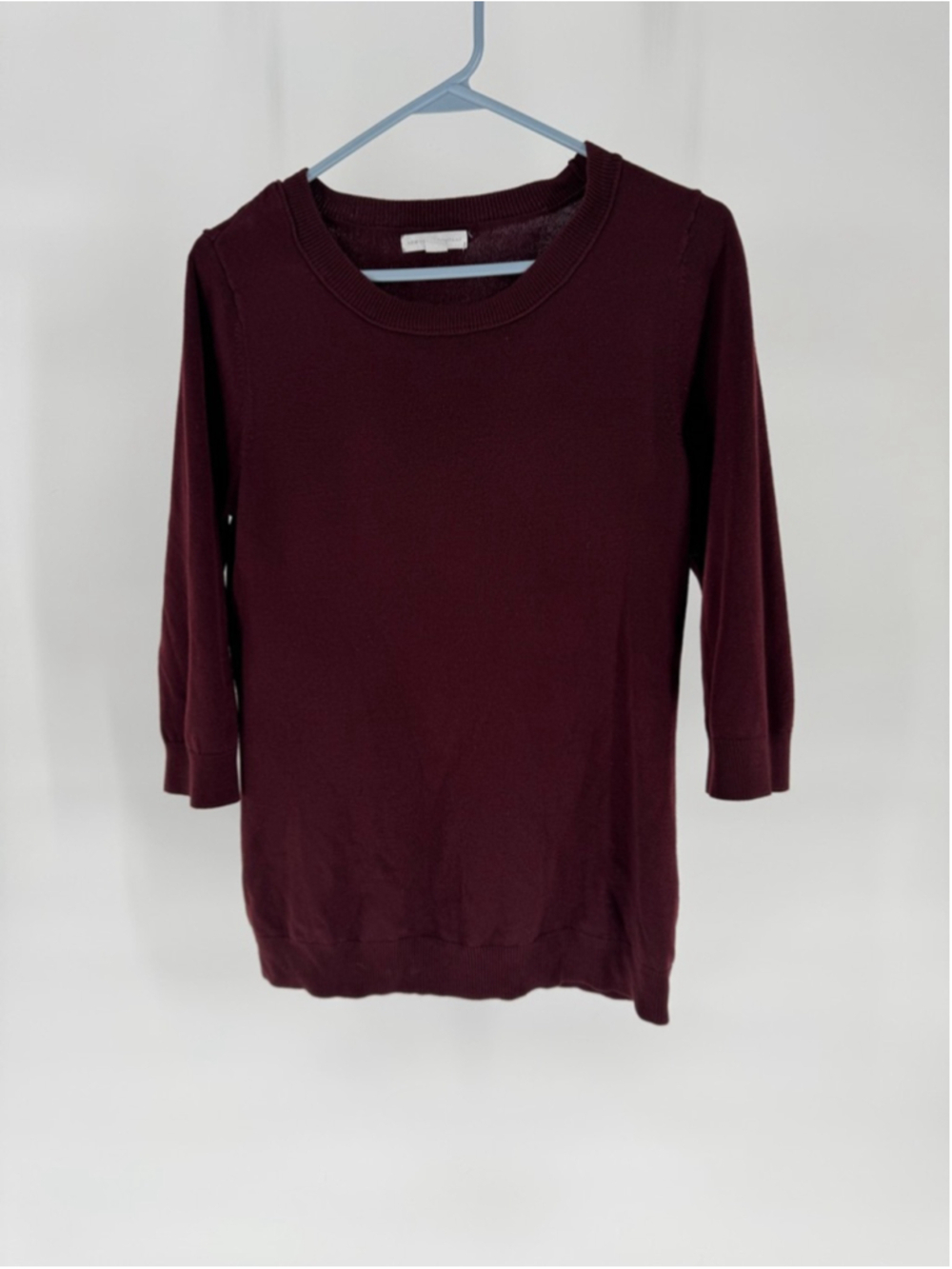 New York & Company Woman's Large Burgundy Crew Neck Sweater